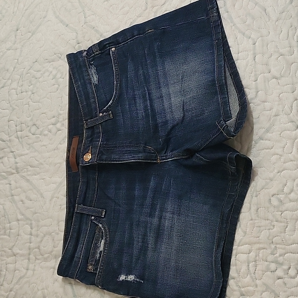 Joe's shorts